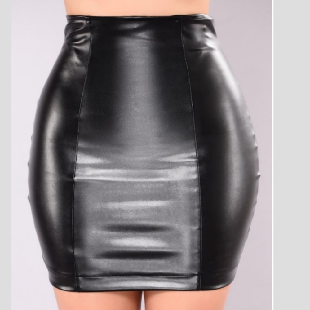 Fashion Nova Carlibell Skirt